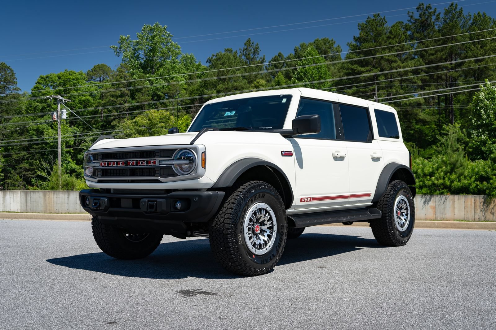 New 2026 Ford Bronco Outer Banks w/ Sasquatch Package AWD/4WD image 9