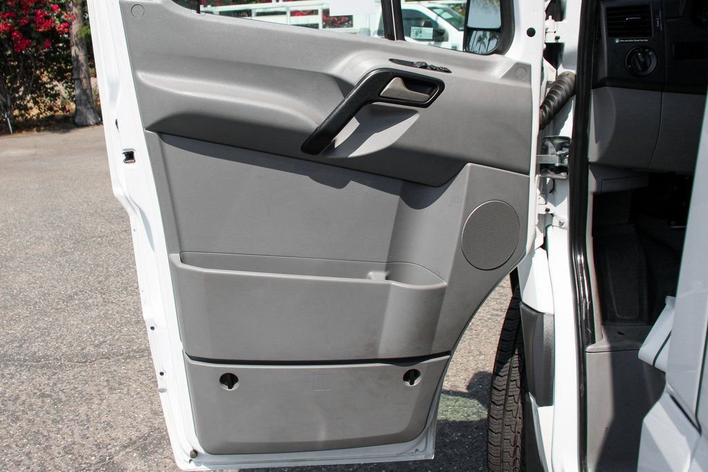 Used 2016 Mercedes-Benz Sprinter 2500 image 18
