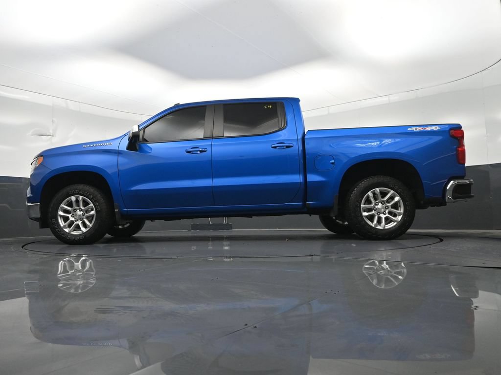 Used 2024 Chevrolet Silverado 1500 LT w/ Safety Package AWD/4WD image 24