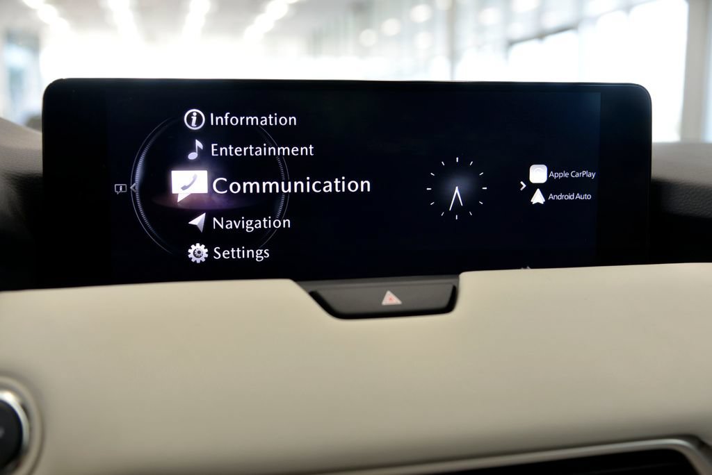Certified 2024 MAZDA CX-90 Plug-In Hybrid w/ Premium Plus AWD/4WD image 19