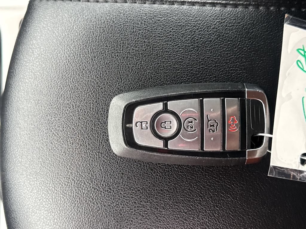 Used 2024 Ford Edge SEL w/ Convenience Package AWD/4WD image 35