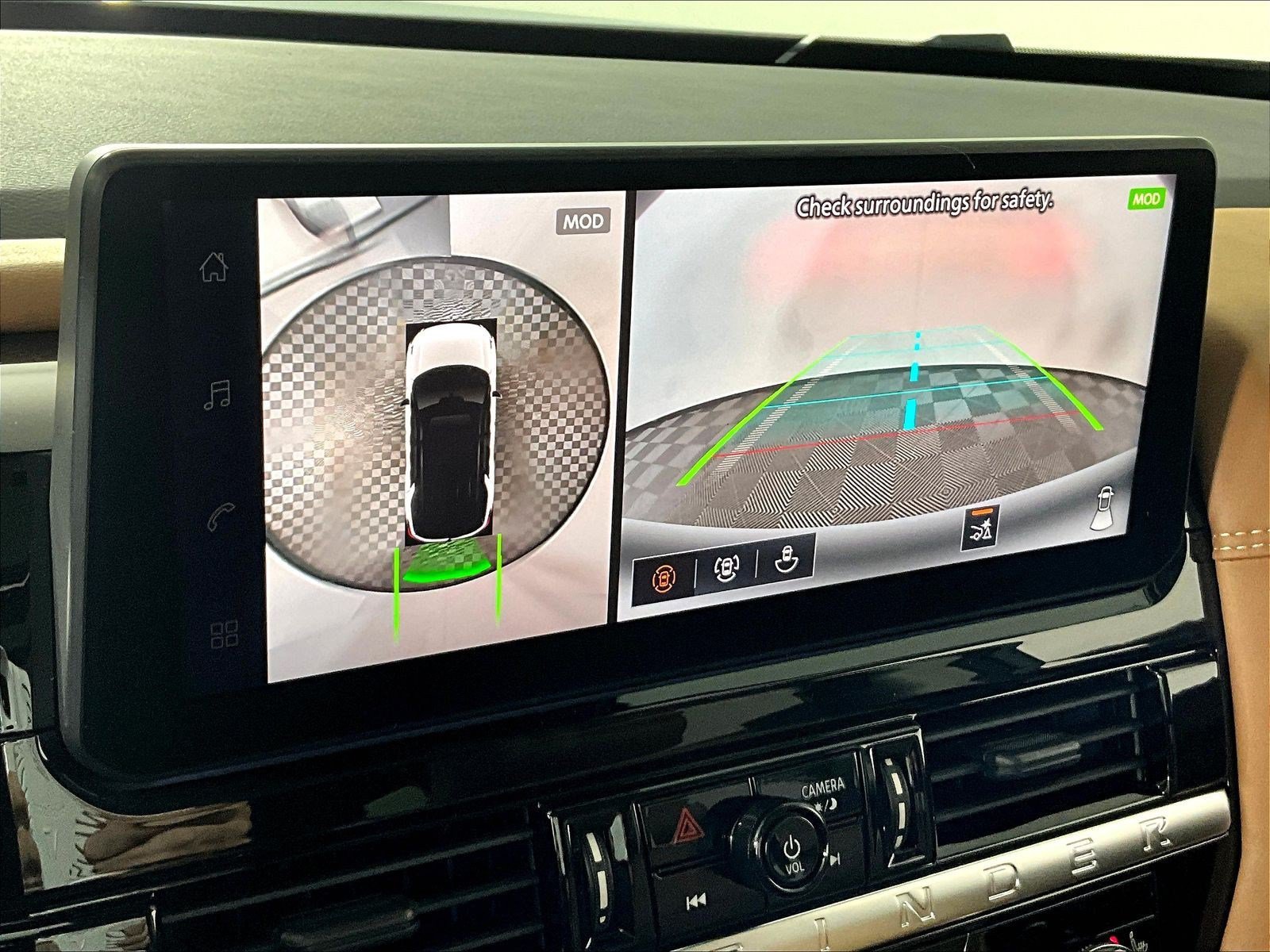 New 2026 Nissan Pathfinder Platinum AWD/4WD image 24