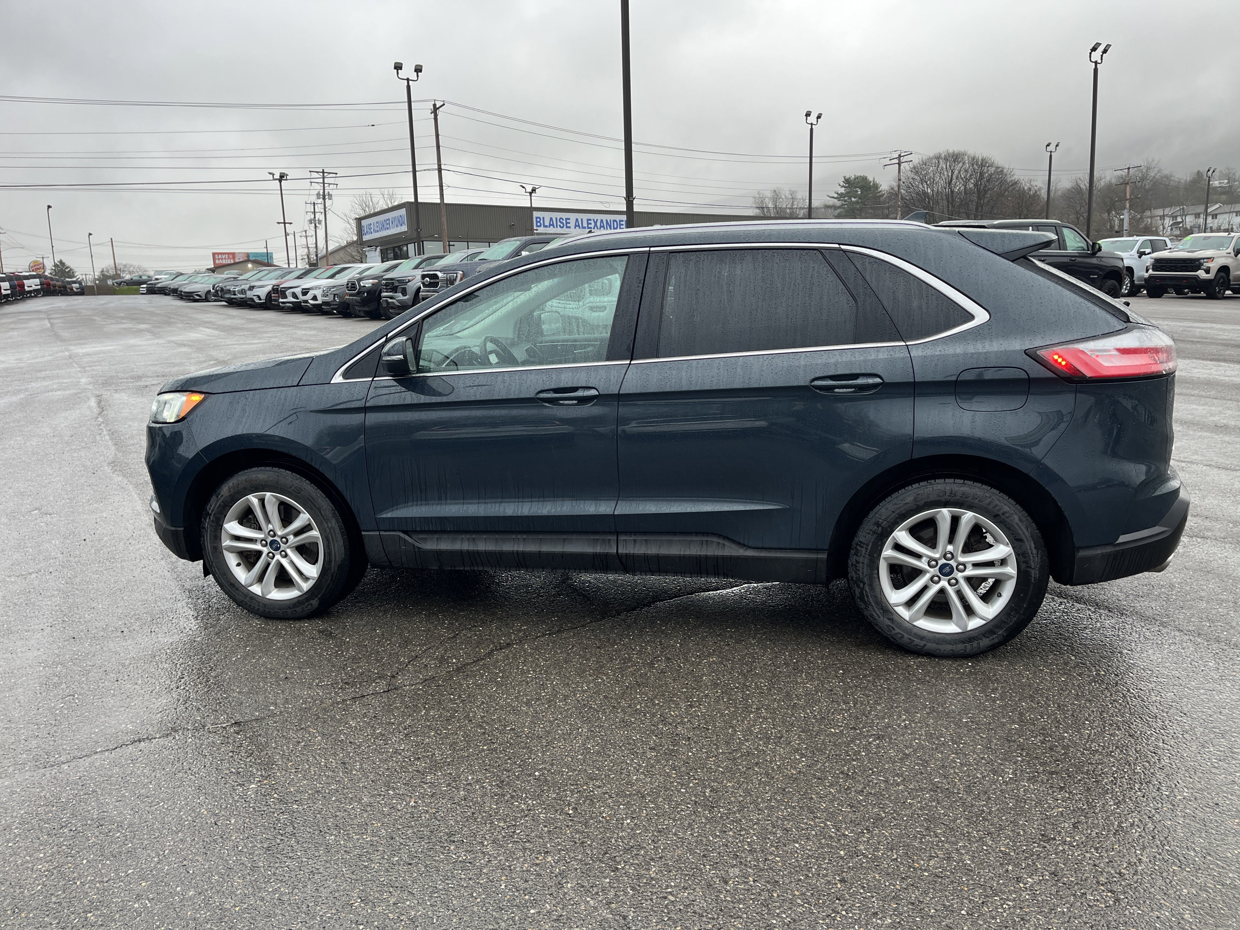 Used 2019 Ford Edge SEL w/ Equipment Group 201A image 7