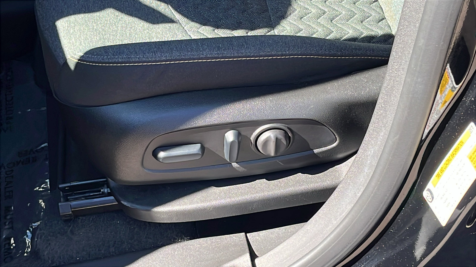 Certified 2024 Chevrolet Equinox LT image 11