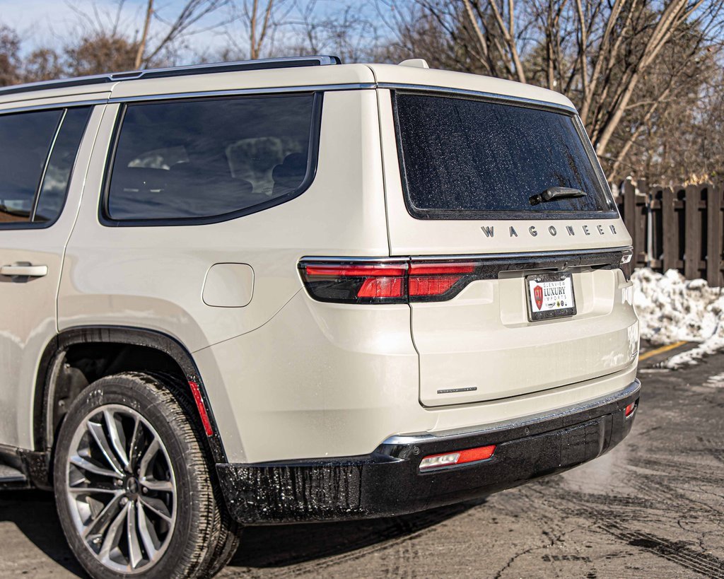 Used 2022 Jeep Wagoneer Series II w/ Premium Group I image 13