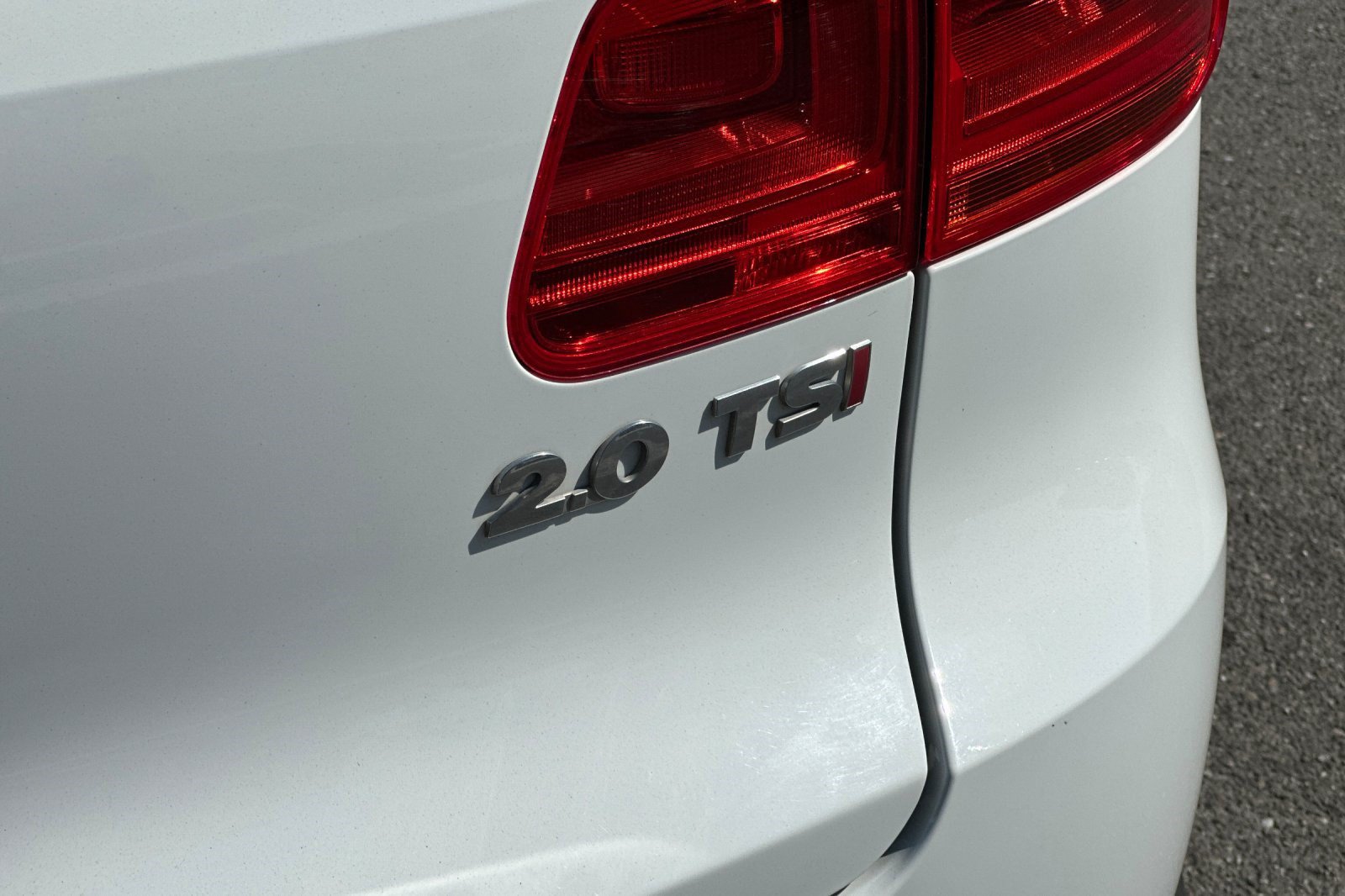 Used 2015 Volkswagen Tiguan S FWD image 30