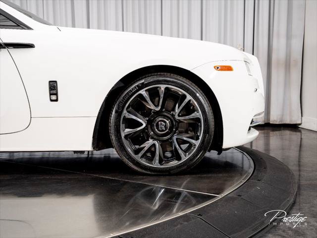 Used 2016 Rolls-Royce Wraith RWD image 18