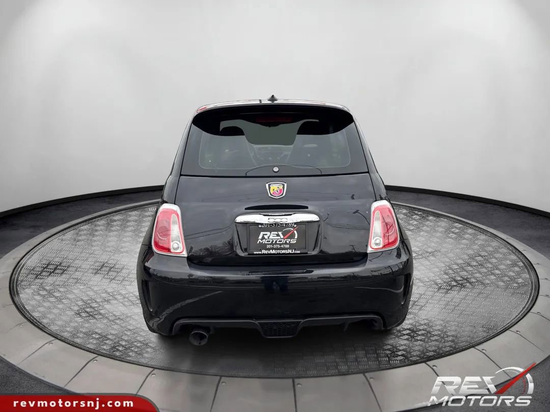 Used 2013 FIAT 500 Abarth w/ Comfort/Convenience Group FWD image 4