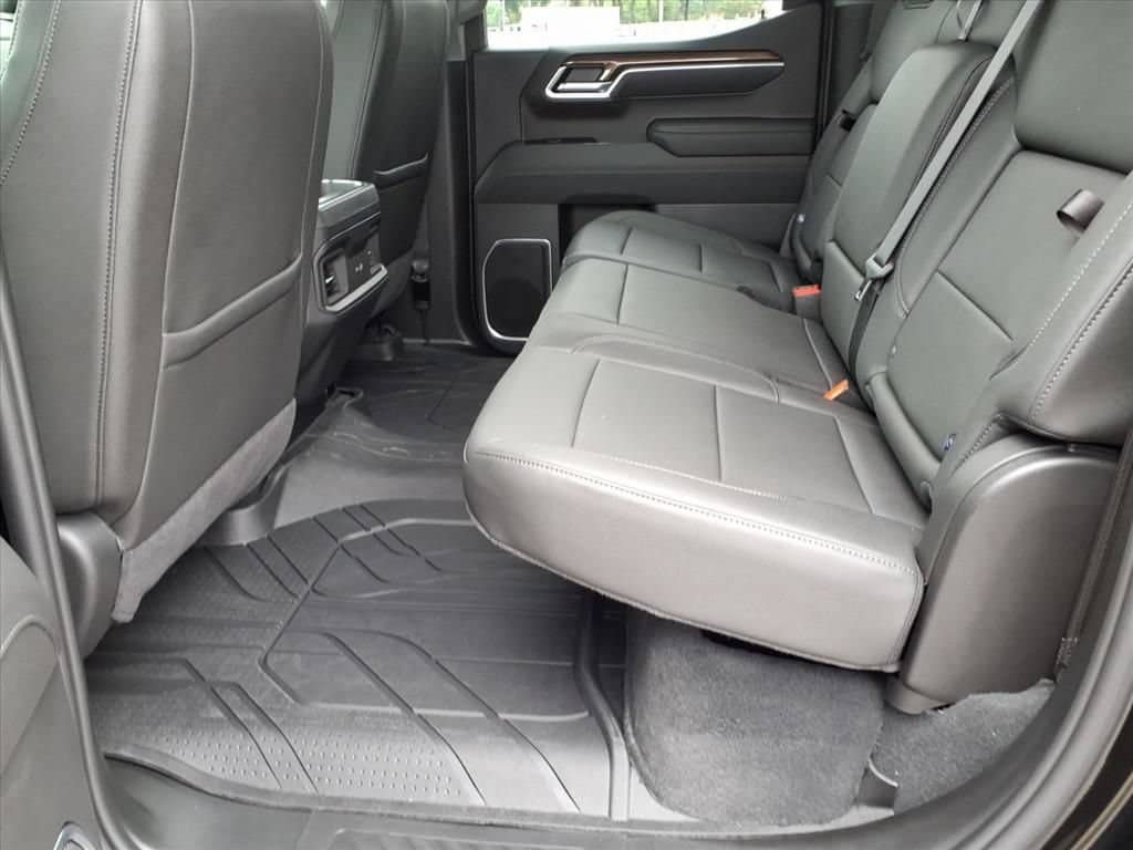New 2026 Chevrolet Silverado 1500 RST w/ Texas Edition Plus RWD image 17