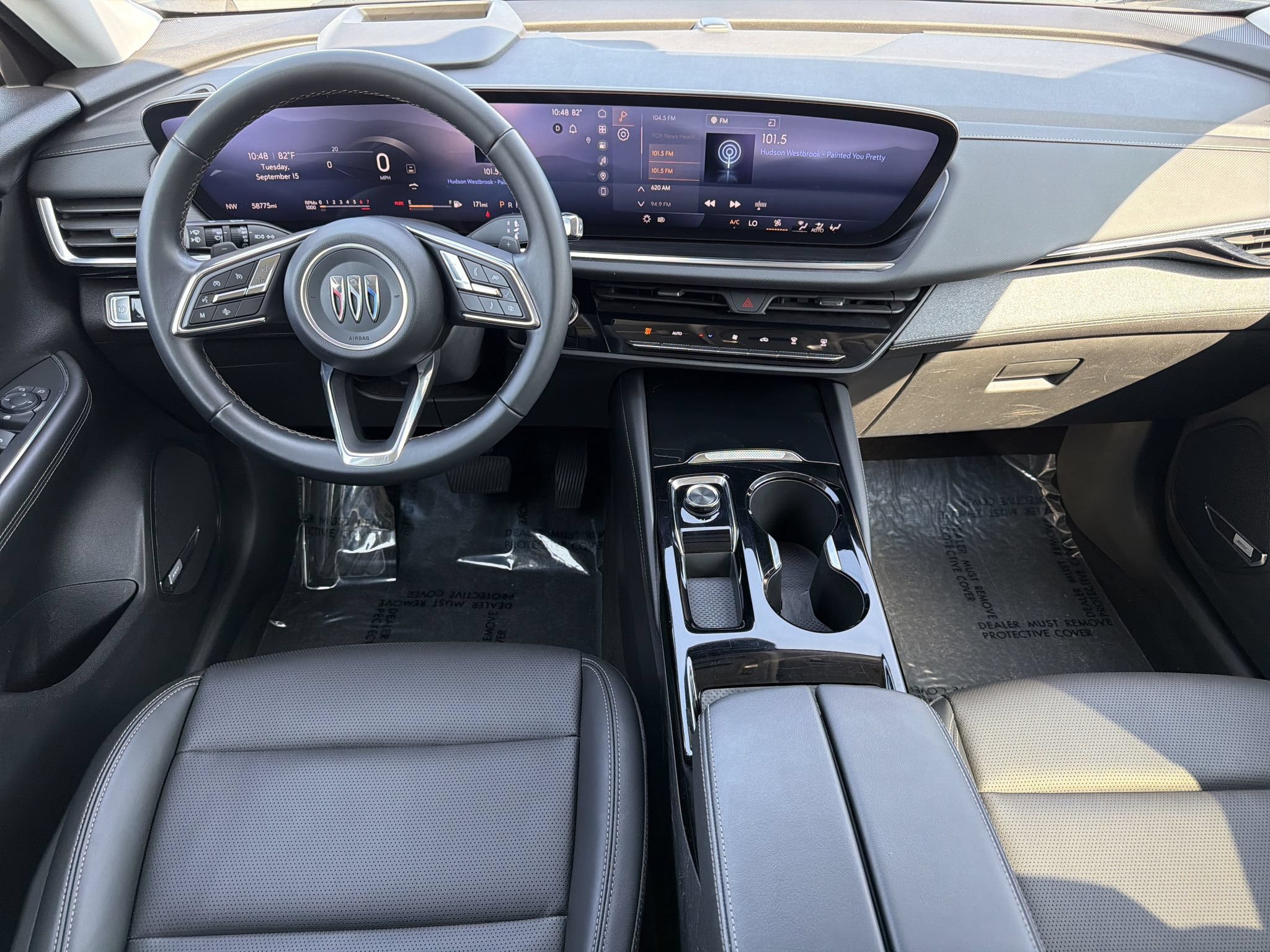 Used 2024 Buick Envision Preferred AWD/4WD image 2