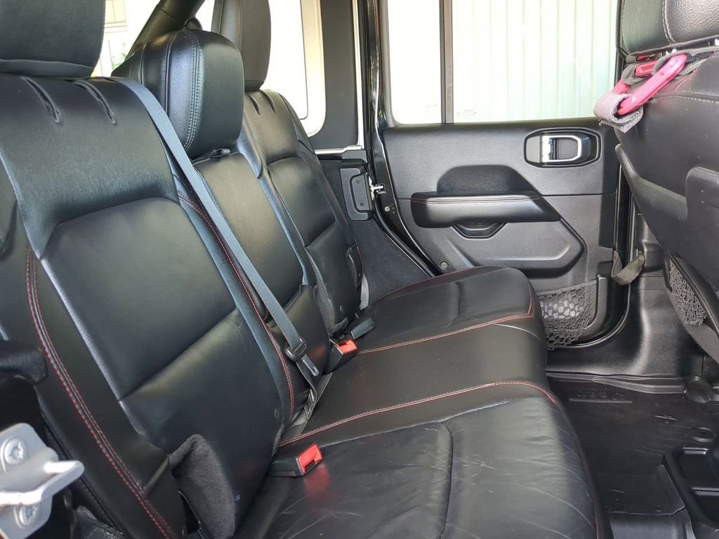 Used 2018 Jeep Wrangler Unlimited Rubicon image 7