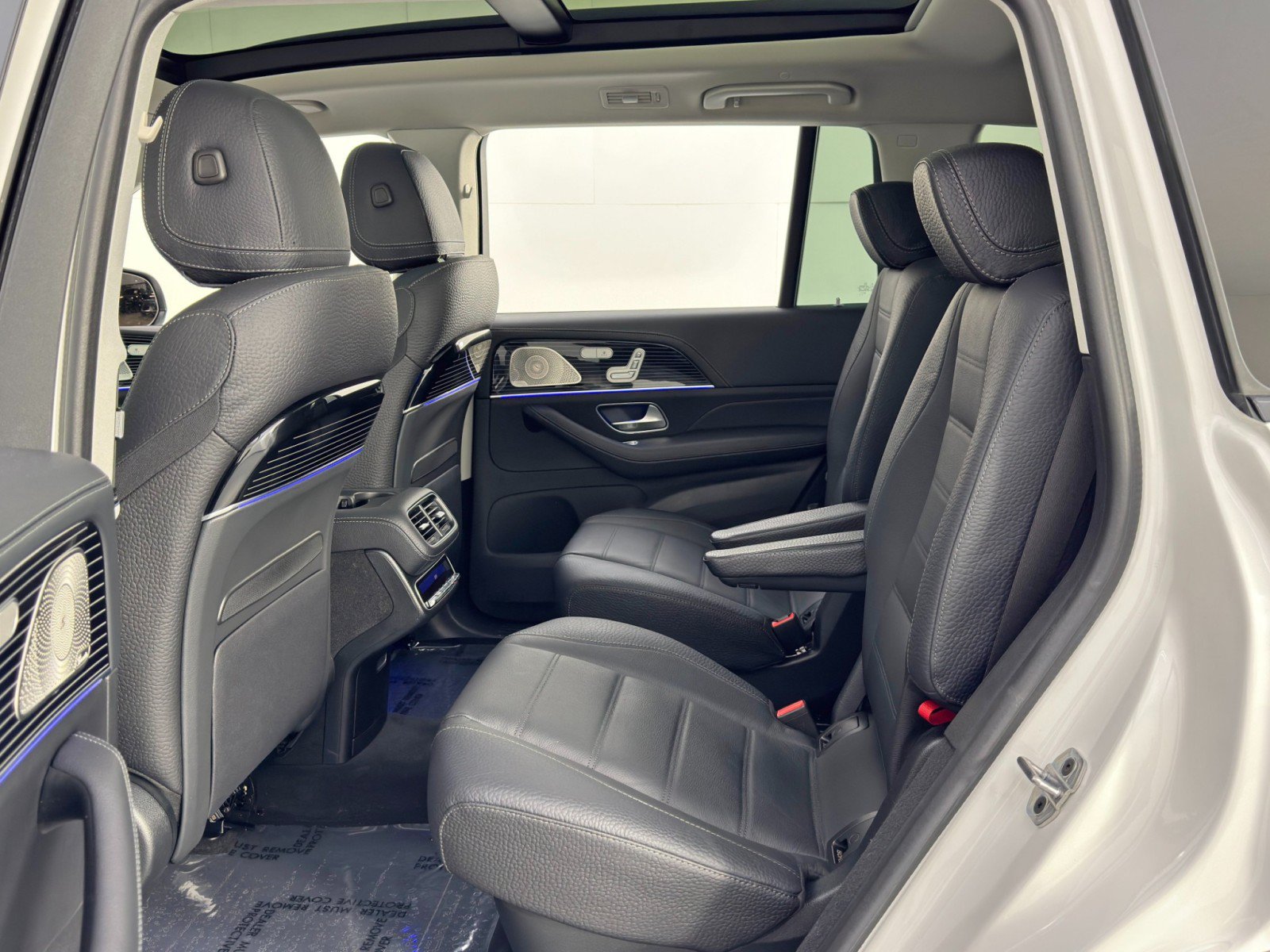 Used 2024 Mercedes-Benz GLS 580 4MATIC image 52