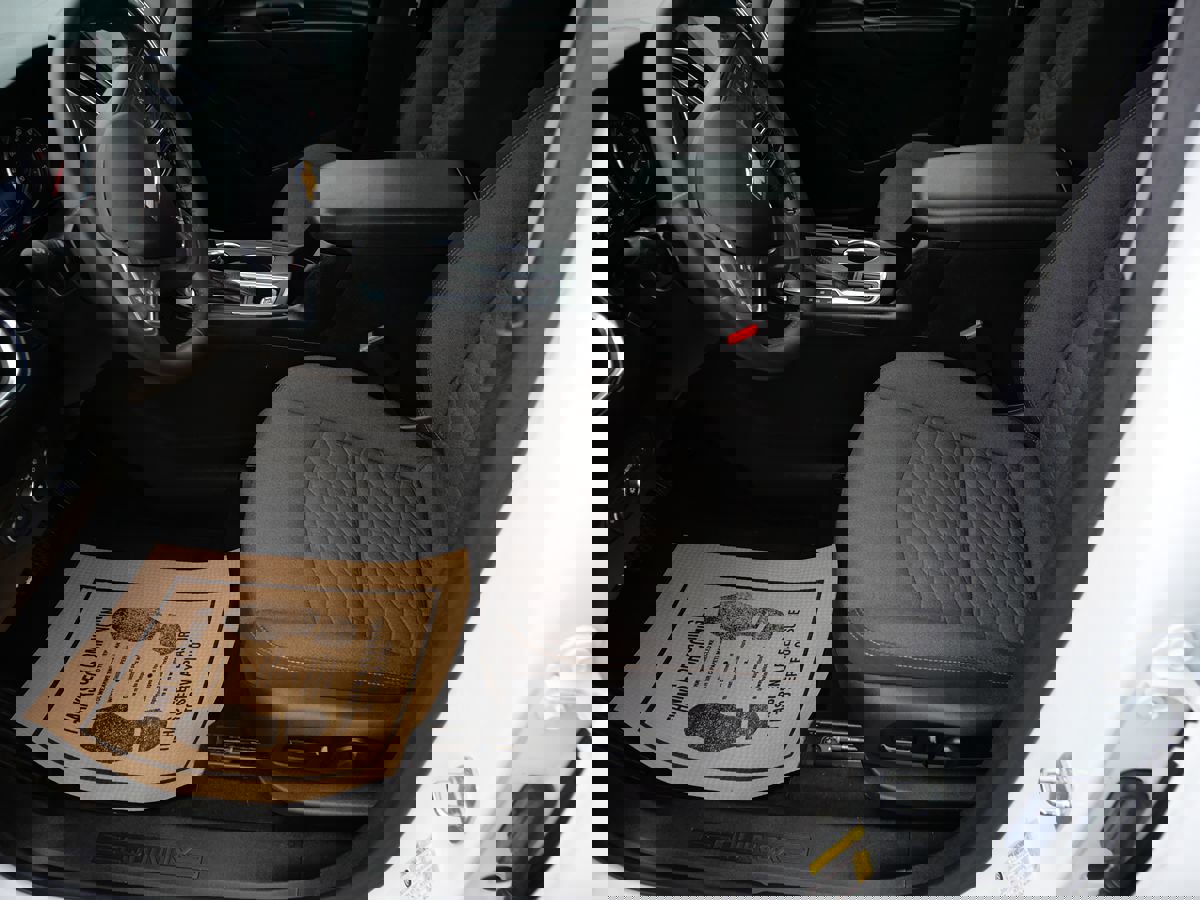 Used 2020 Chevrolet Equinox LT image 10