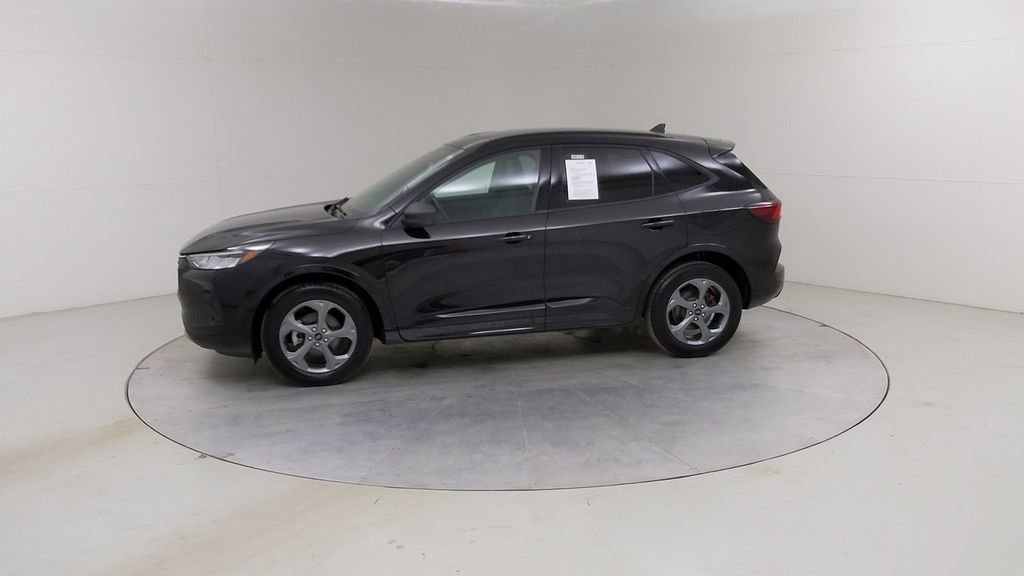 Certified 2023 Ford Escape ST-Line w/ Tech Pack #1 image 19