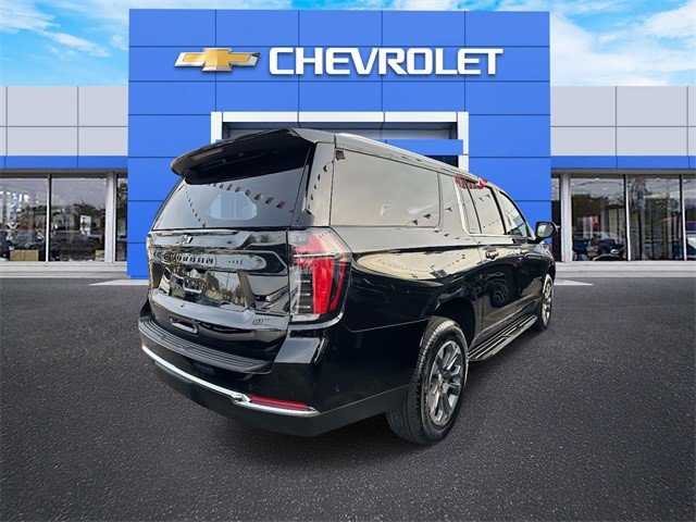 Certified 2025 Chevrolet Suburban LS w/ LPO, Dark Essentials Package image 2