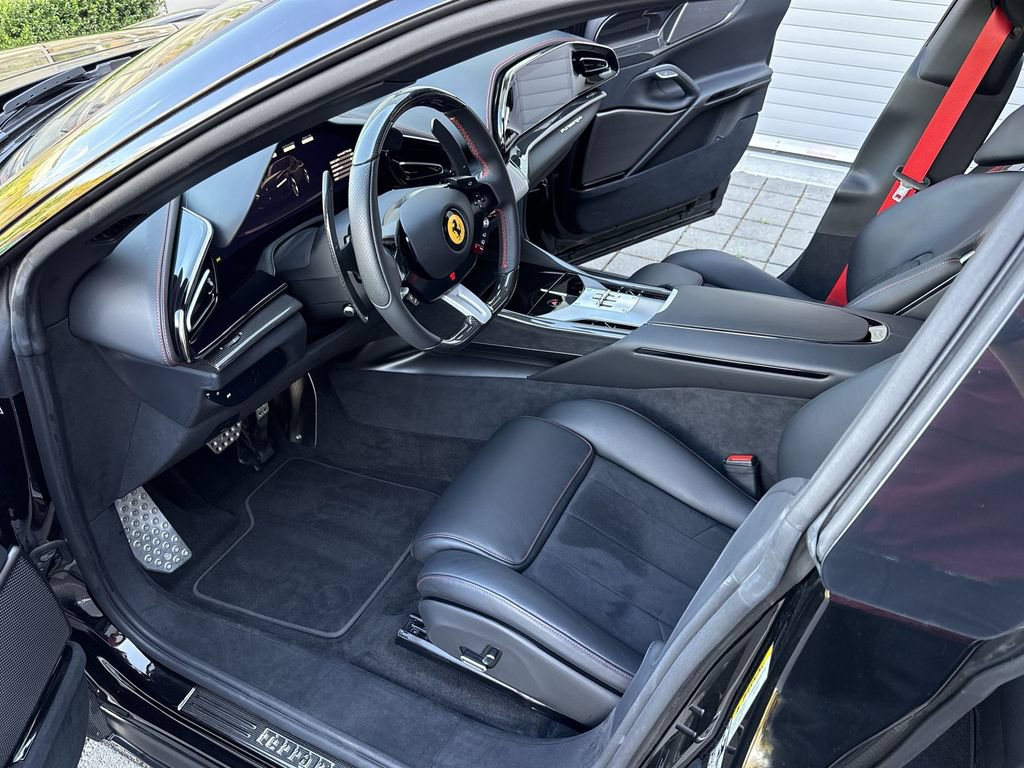 Certified 2024 Ferrari Purosangue AWD/4WD image 29