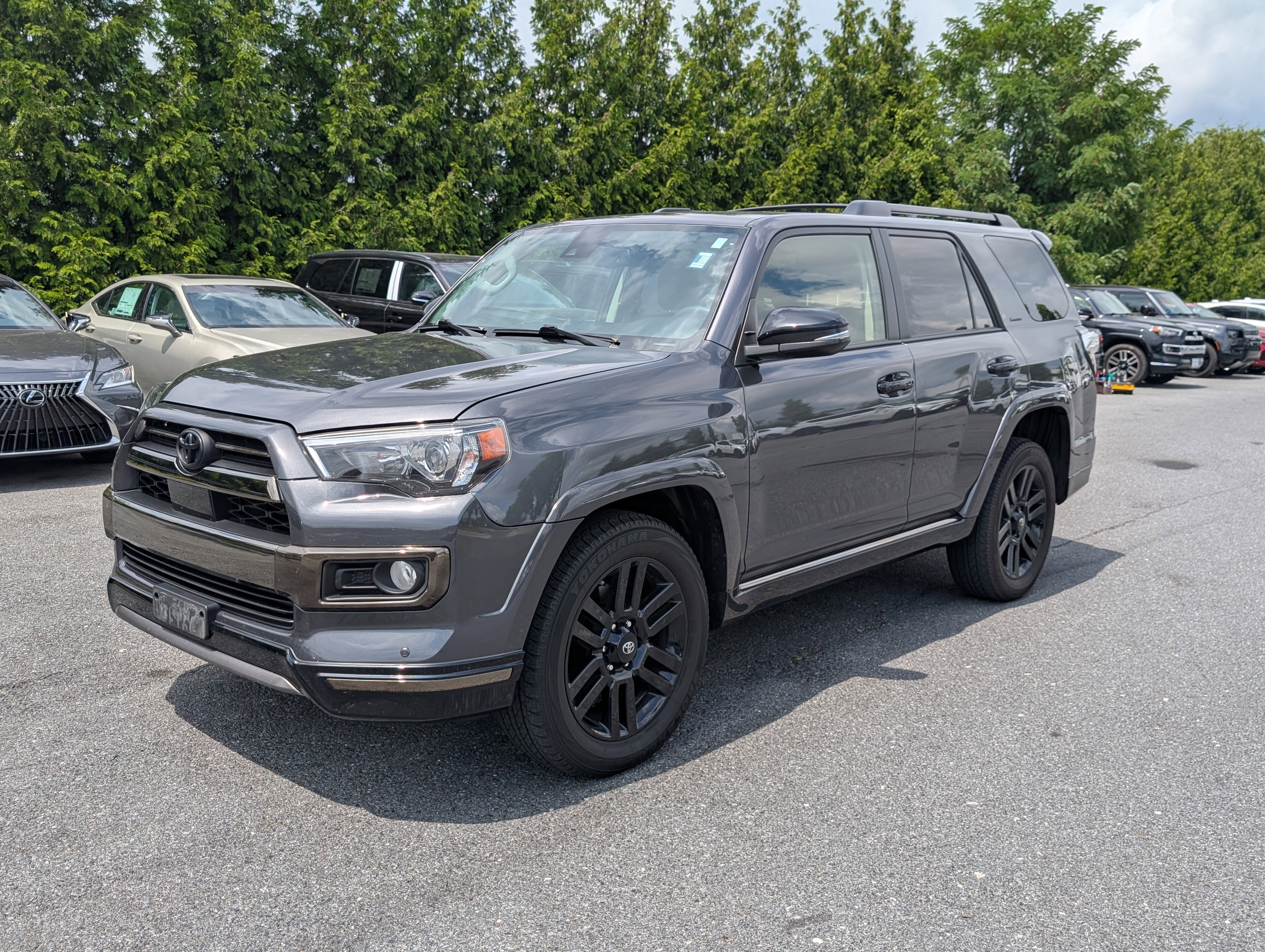Used 2020 Toyota 4Runner Limited image 7