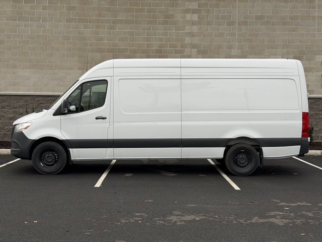 New 2025 Mercedes-Benz Sprinter 2500 image 8