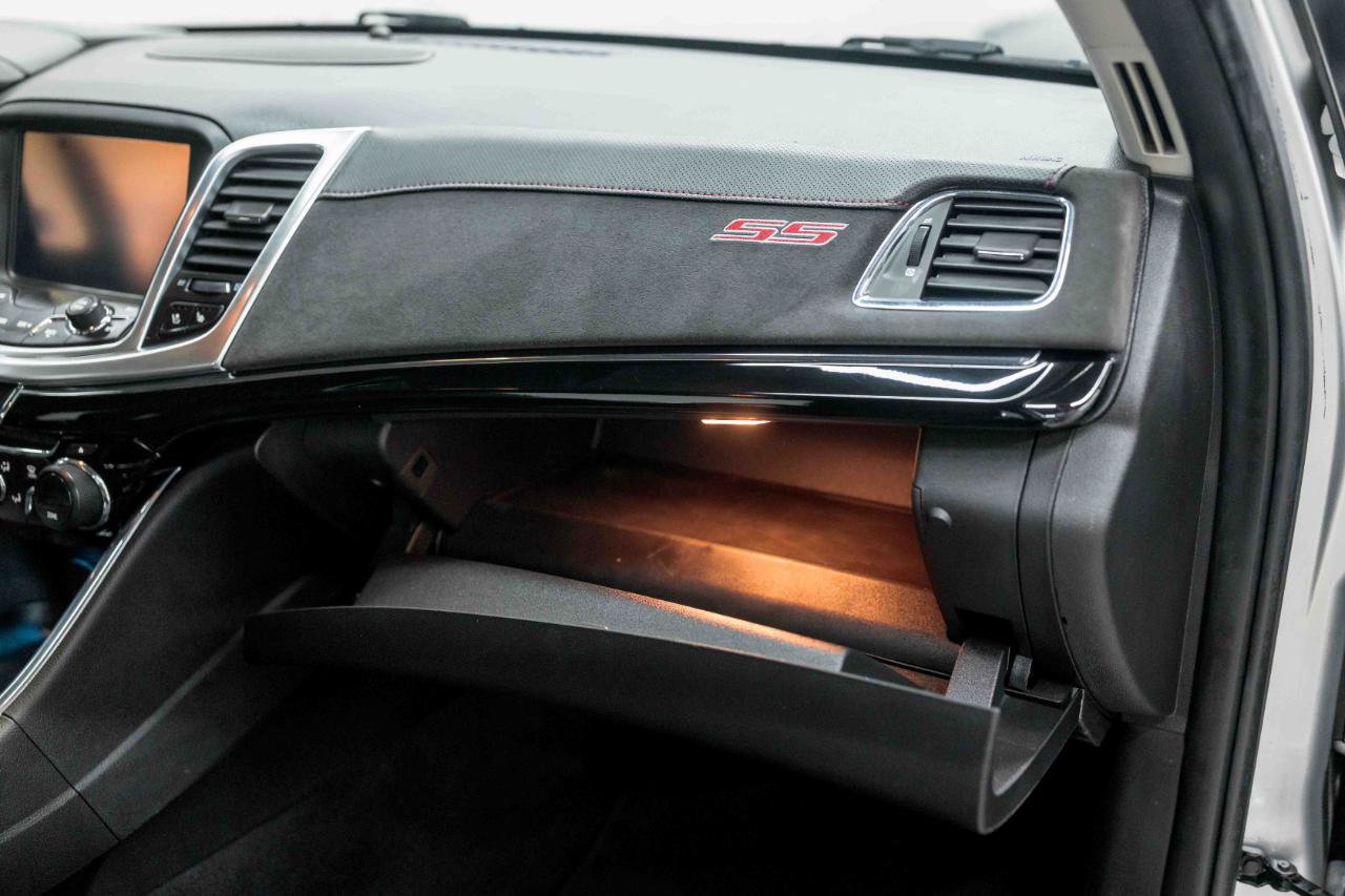 Used 2015 Chevrolet SS RWD image 91