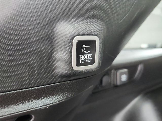 Used 2024 Jeep Grand Cherokee Limited AWD/4WD image 45