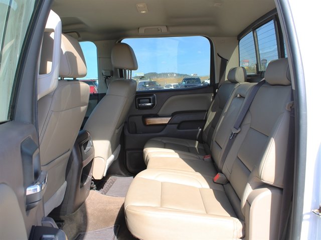 Used 2018 Chevrolet Silverado 1500 LTZ w/ LTZ Plus Package AWD/4WD image 24