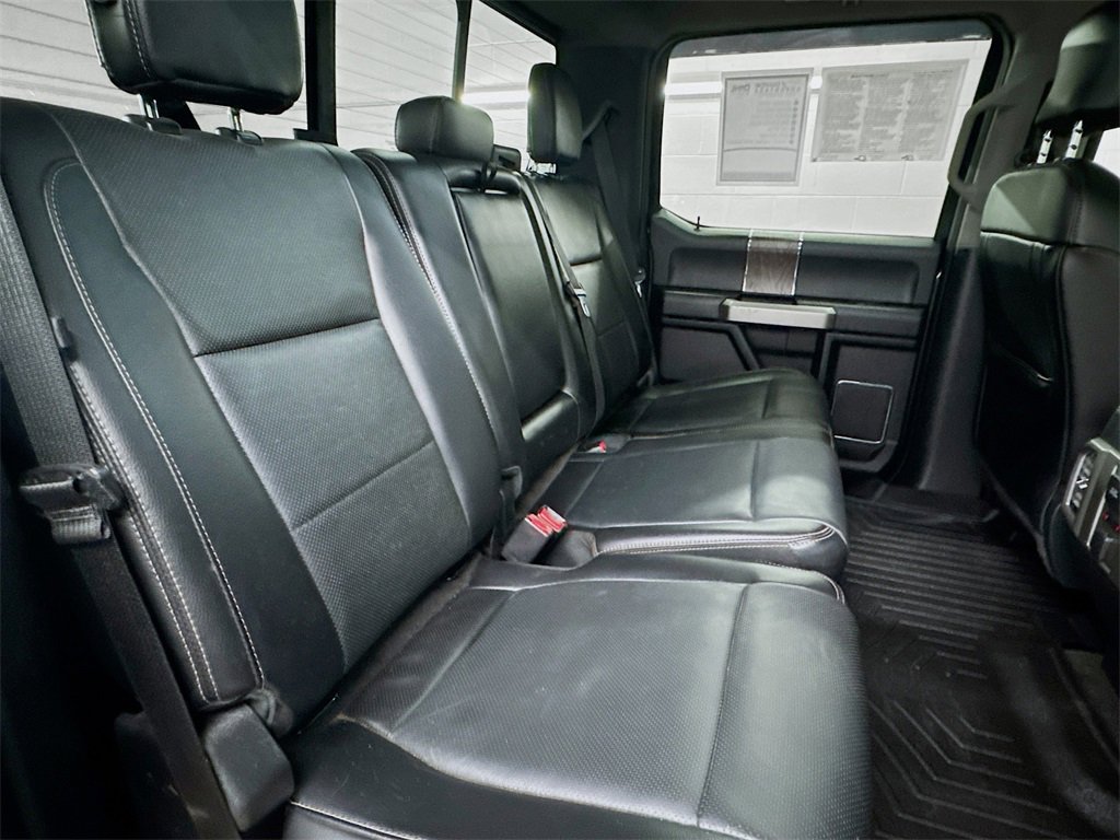 Used 2017 Ford F350 Lariat image 23