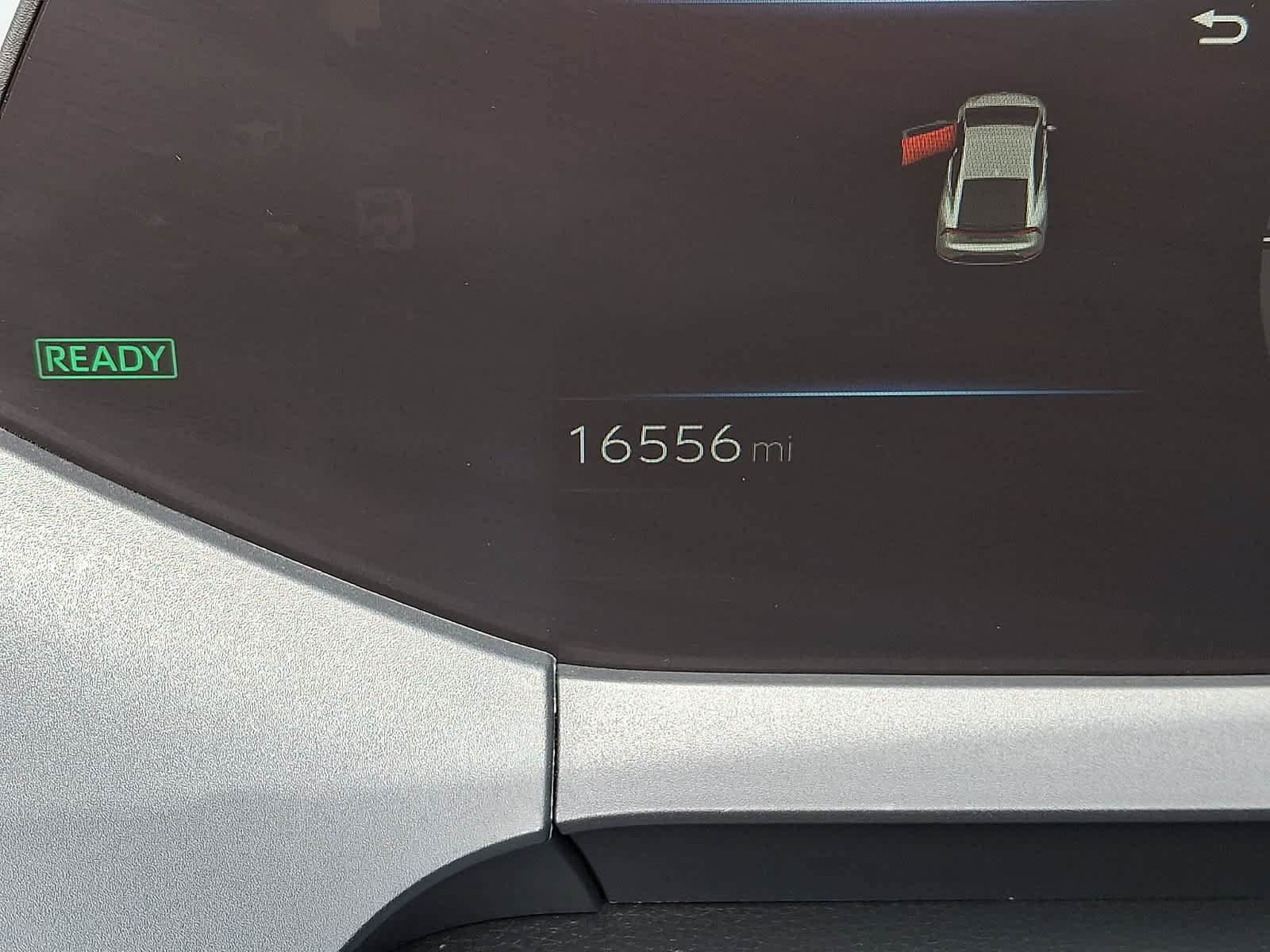 Certified 2025 Toyota Prius XLE FWD image 24