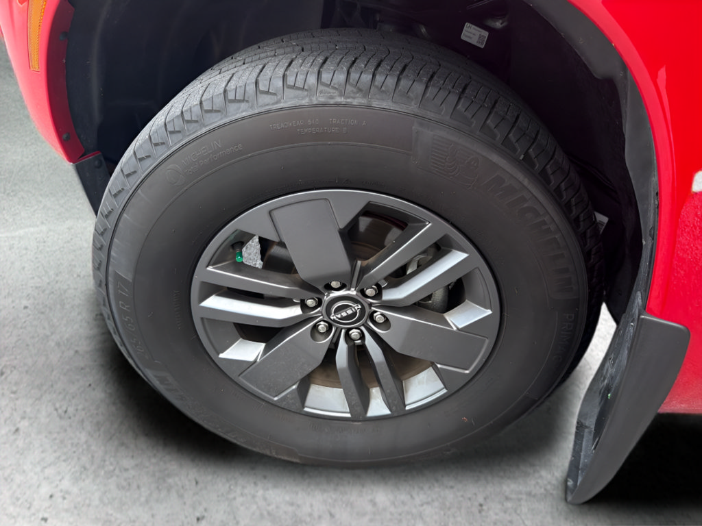 Certified 2025 Nissan Frontier SV RWD image 40