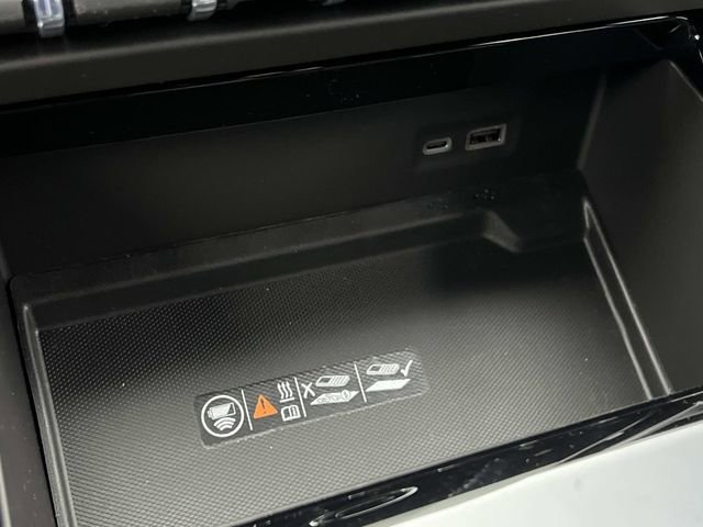 New 2026 GMC Yukon XL Elevation image 25