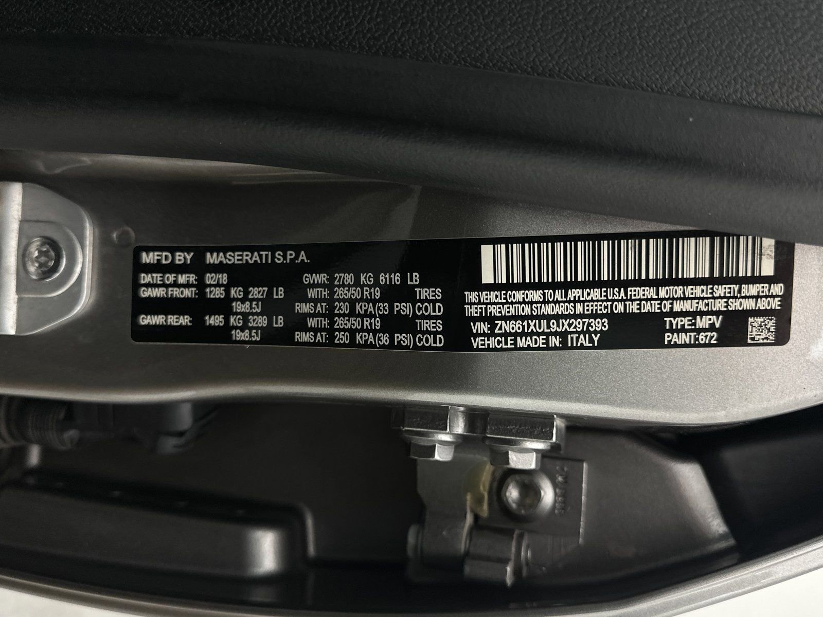 Used 2018 Maserati Levante GranLusso AWD/4WD image 33