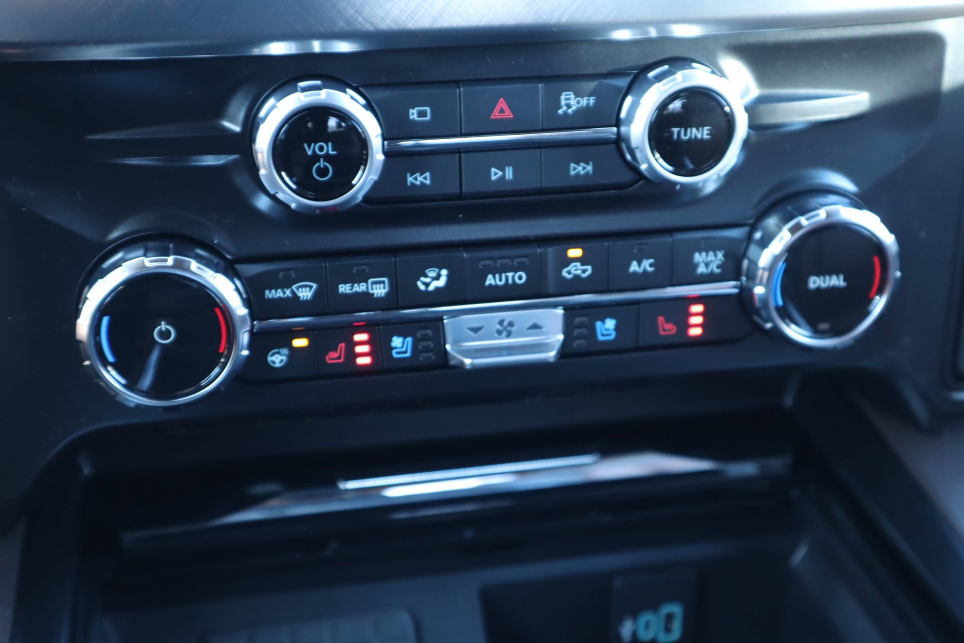 New 2026 Ford F250 King Ranch w/ Chrome Package image 8