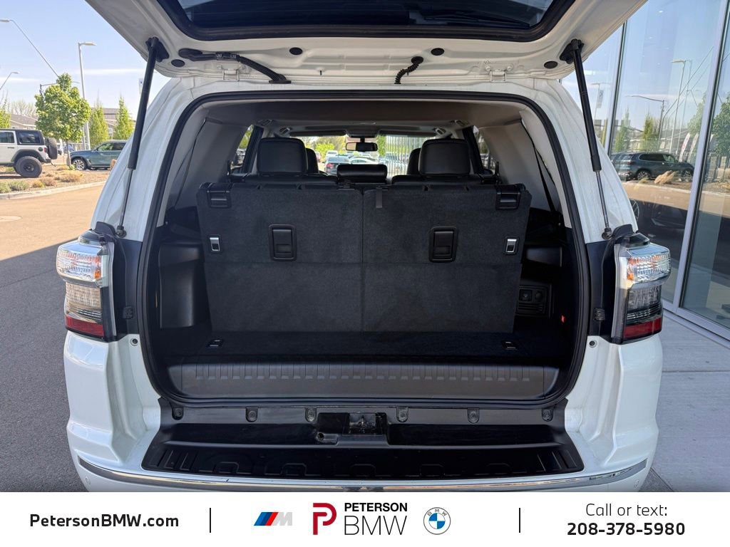 Used 2016 Toyota 4Runner Limited AWD/4WD image 10