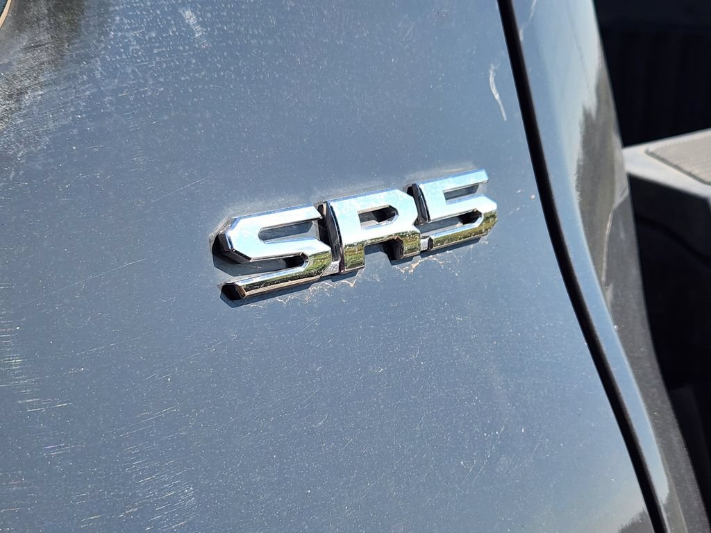 Used 2024 Toyota Tacoma SR5 AWD/4WD image 10