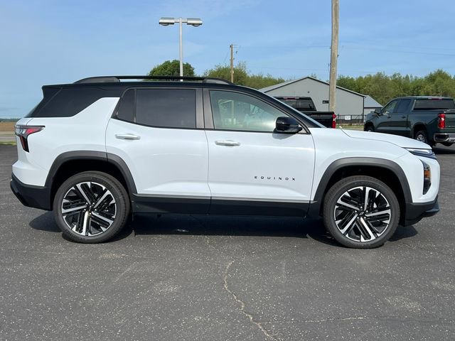 New 2026 Chevrolet Equinox RS w/ Convenience Package III AWD/4WD image 49