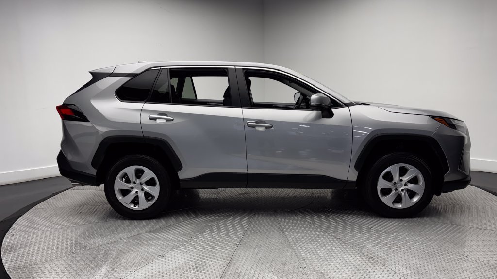 Certified 2025 Toyota RAV4 LE FWD image 38