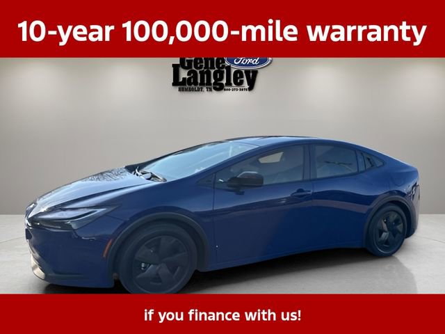 Used 2025 Toyota Prius LE FWD image 2