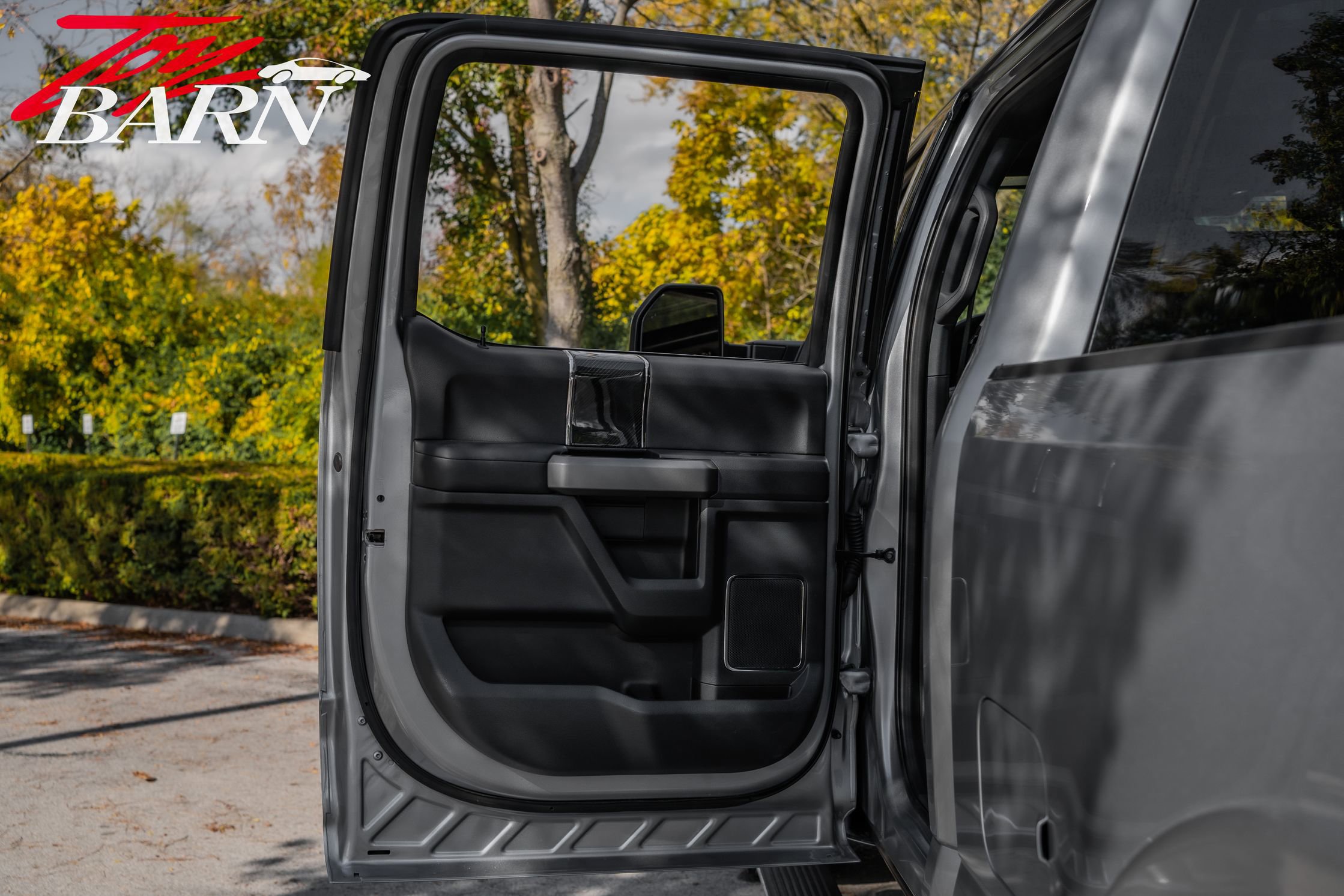 Used 2022 Ford F350 Platinum image 44