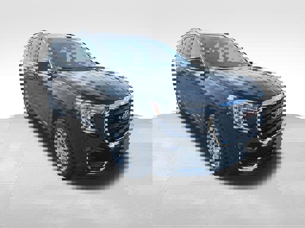 Used 2022 GMC Terrain SLE w/ Driver Convenience Package image 1