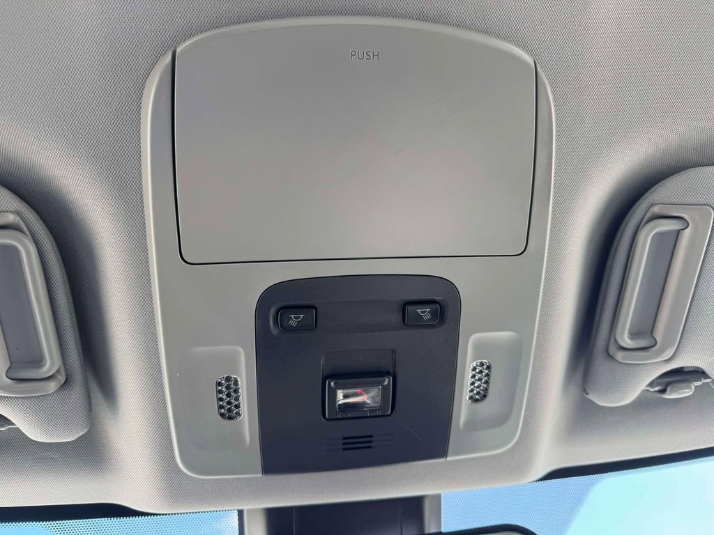 Used 2023 Toyota Camry LE FWD image 33