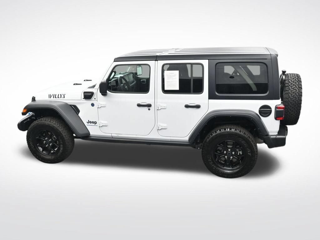 Used 2024 Jeep Wrangler Unlimited AWD/4WD image 29