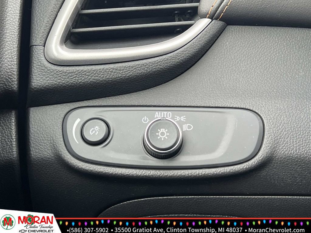 Certified 2022 Chevrolet Trax LS w/ Tint and Cruise Package image 26