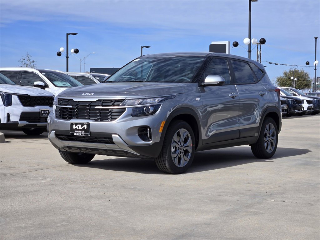 New 2026 Kia Seltos LX image 2