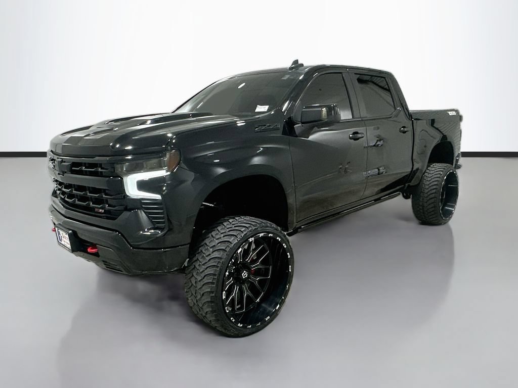 Used 2022 Chevrolet Silverado 1500 LT Trail Boss w/ Convenience Package II AWD/4WD image 3