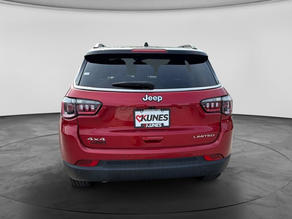 Used 2025 Jeep Compass Limited AWD/4WD image 8