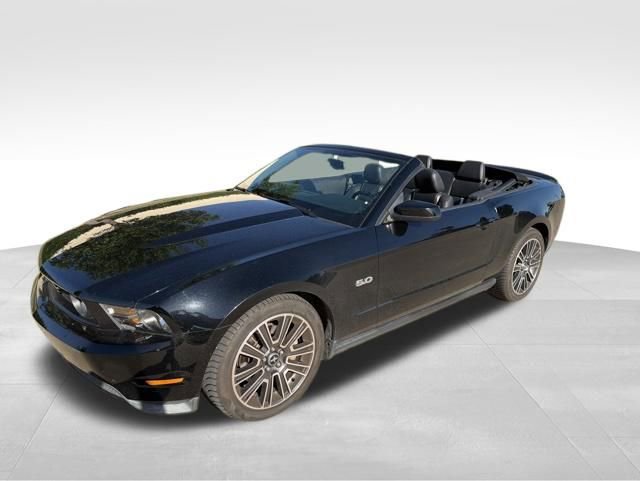Used 2012 Ford Mustang GT Premium w/ Security Pkg RWD image 17