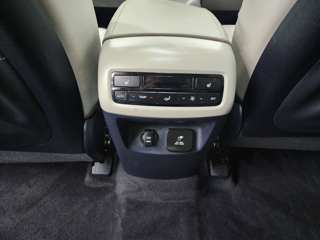 Used 2022 Hyundai Palisade SEL w/ Premium Package AWD/4WD image 28