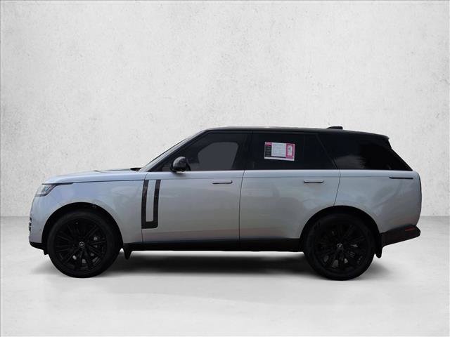Used 2025 Land Rover Range Rover SE AWD/4WD image 8