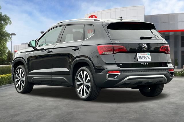 Used 2023 Volkswagen Taos SE FWD image 6