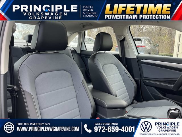 New 2026 Volkswagen Jetta SE FWD image 25