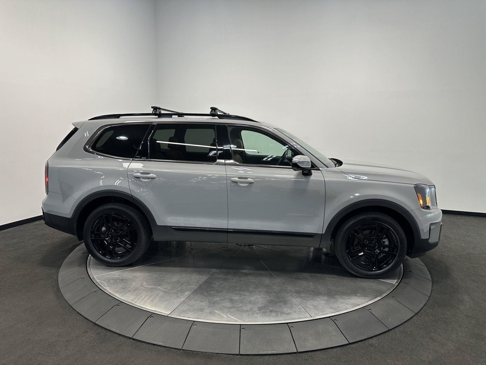 Used 2025 Kia Telluride SX Prestige X-Line AWD/4WD image 8